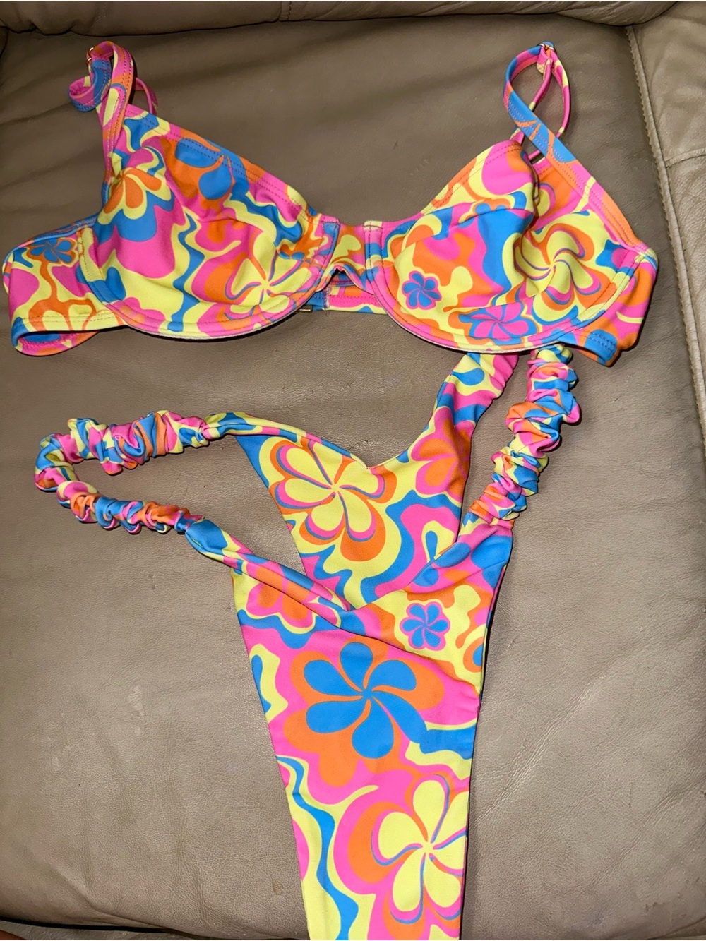 Kulani Kinis “Lovey Dovey” Floral Bikini in Pink, Blue & Yellow medium nwot